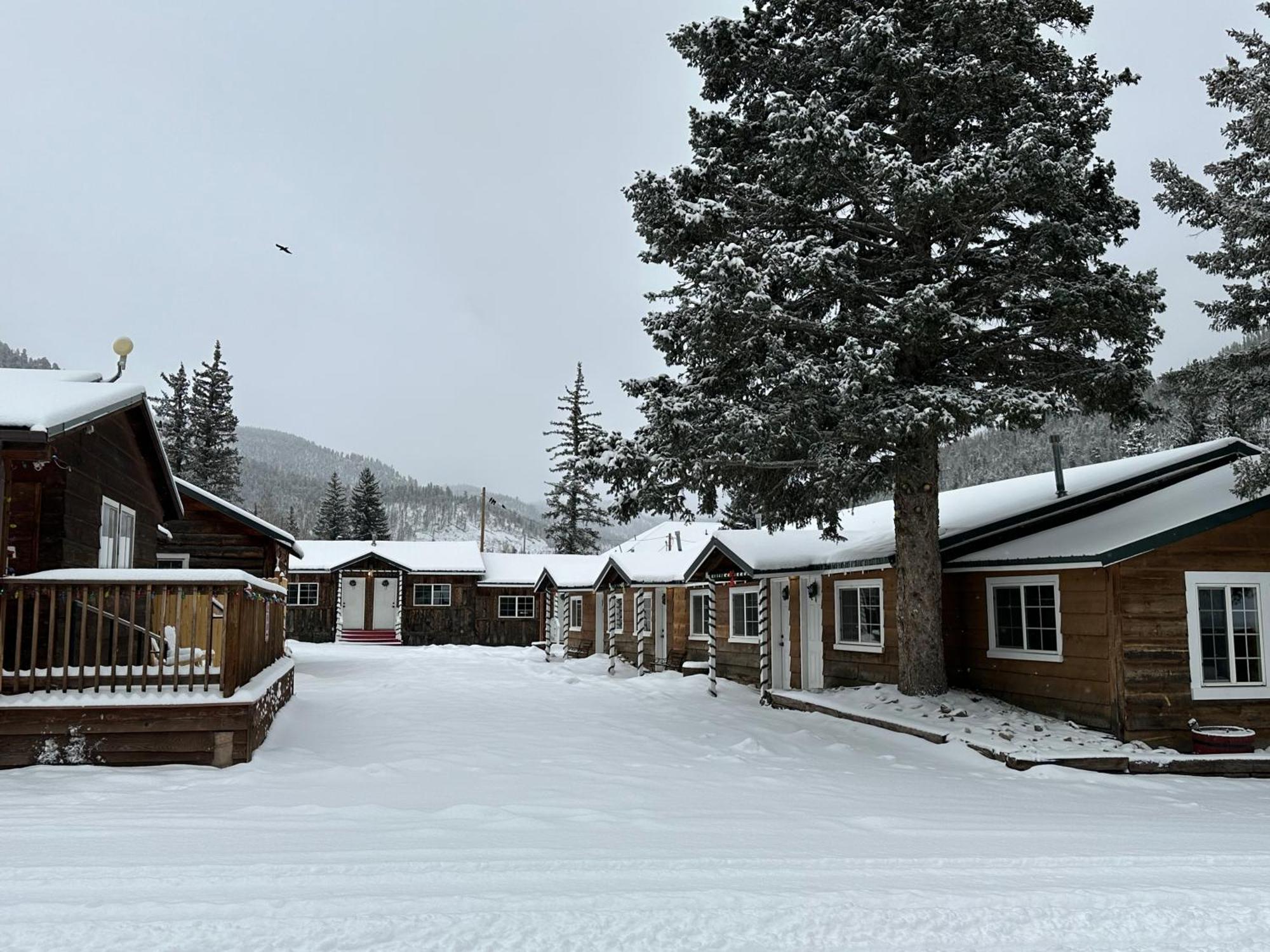 Deer Lodge Red River Bagian luar foto